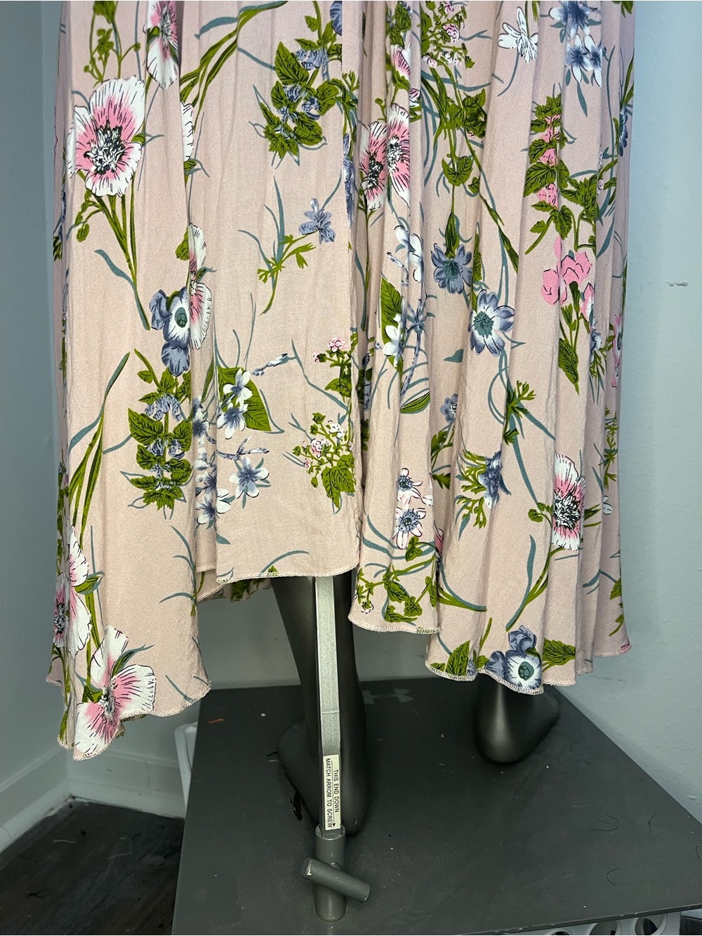 Floral Maxi Dress 2XL Pink Button Down Rayon Wild Flower Flowy Summer Long Slit - Picture 11 of 16